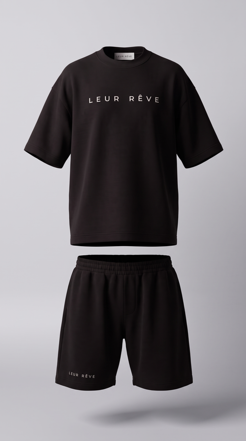 Leur Rêve Set in black, front