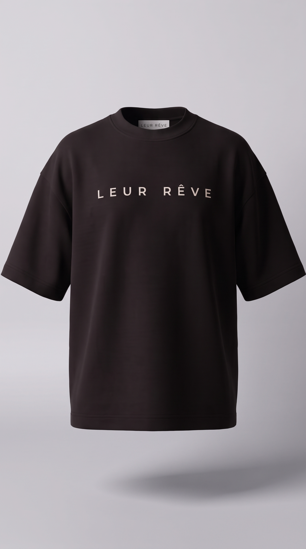 Leur Rêve Tee in black, front