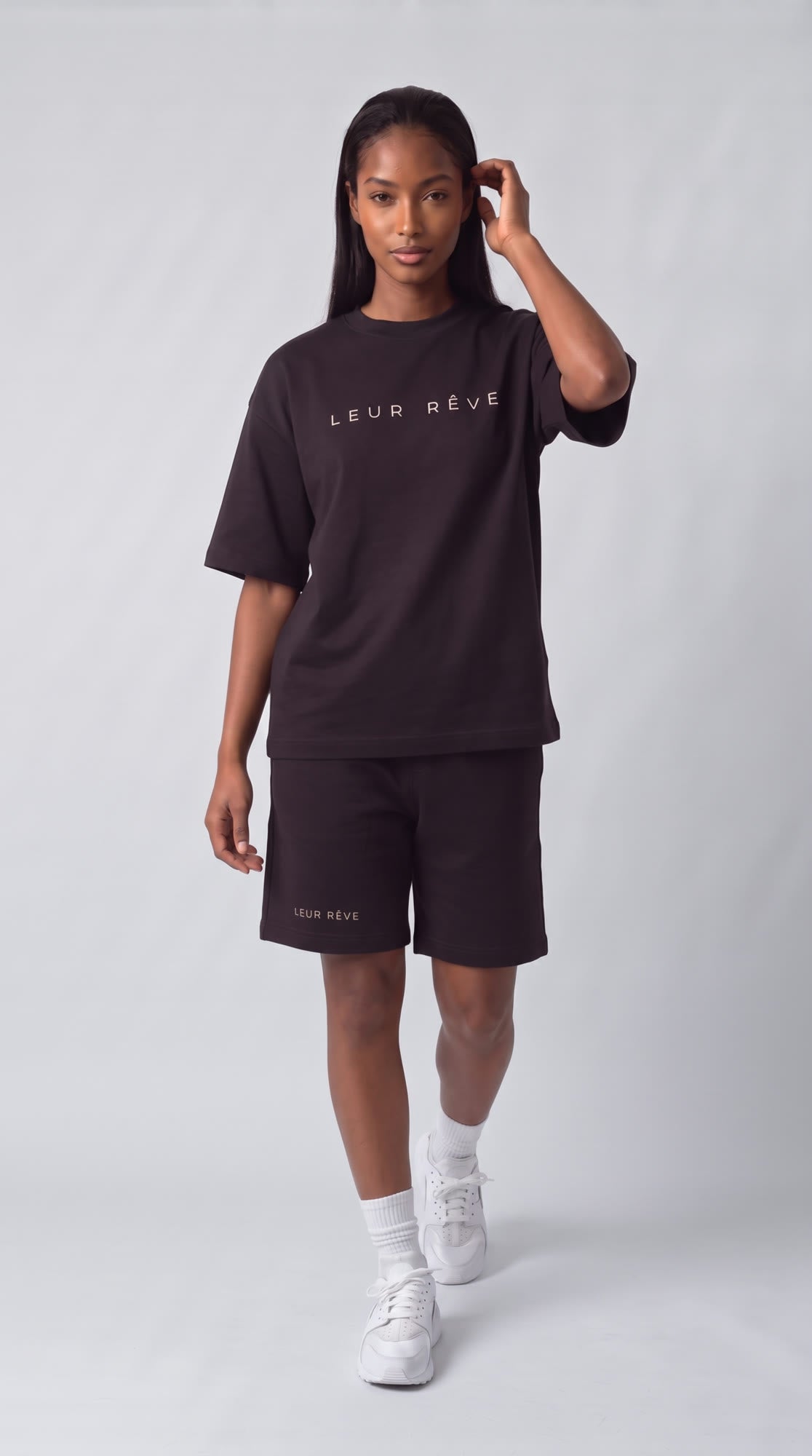 The Leur Rêve set worn, photo 8 of 10