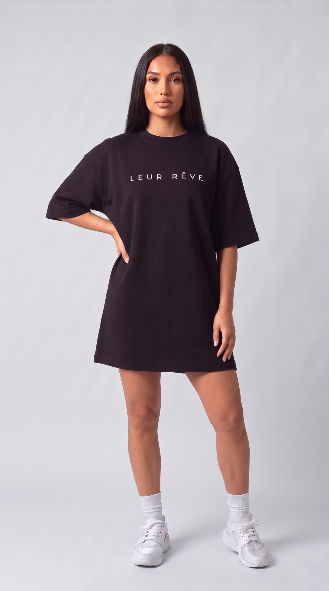 The Leur Rêve set, worn